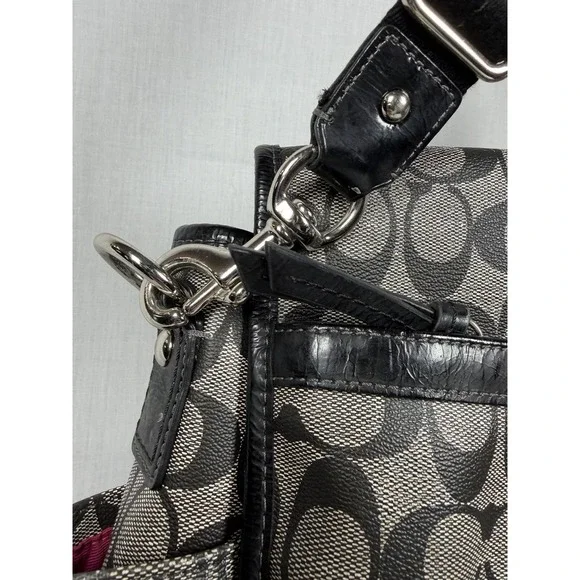 Coach‎ Ashley Signature Coated Canvas Flap Closure Messenger Diaper Shoulder Bag - Picture 9 of 16